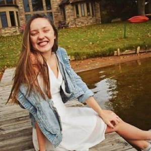 Meet your Posher, Madison